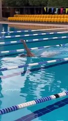 La technique hallucinante de se nageur pour nager super vite (Vidéo) !