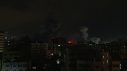 قصف عنيف على أكثر من موقع في قطاع #غزة #العربية