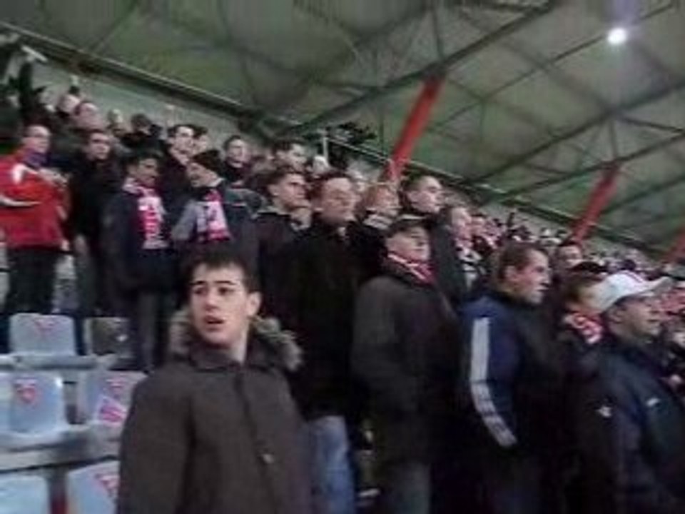 Nancy 2-1 Metz : Le speeker chambre