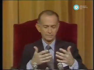 José Alfredo Martínez de Hoz, ex Ministro de Economía hace un balance de su gestión: muy parecida a la de Milei