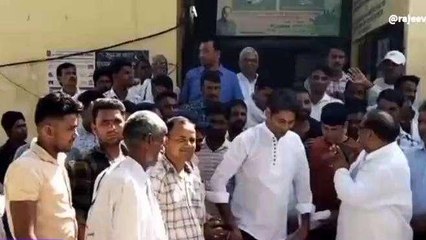 बयाना: गुर्जर समाज पर लाठीचार्ज का विरोध, तहसीलदार को ज्ञापन सौंपकर दी चेतावनी