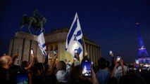 « Je suis très émue » : à Paris, des milliers de manifestants rassemblés en soutien d'Israël
