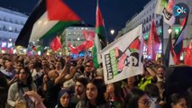 Cientos de personas en la Puerta del Sol de Madrid en apoyo a Palestina tras la masacre de Hamás