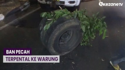 Pecah Ban, Truk Pasir Tabrak Pohon di Jaksel