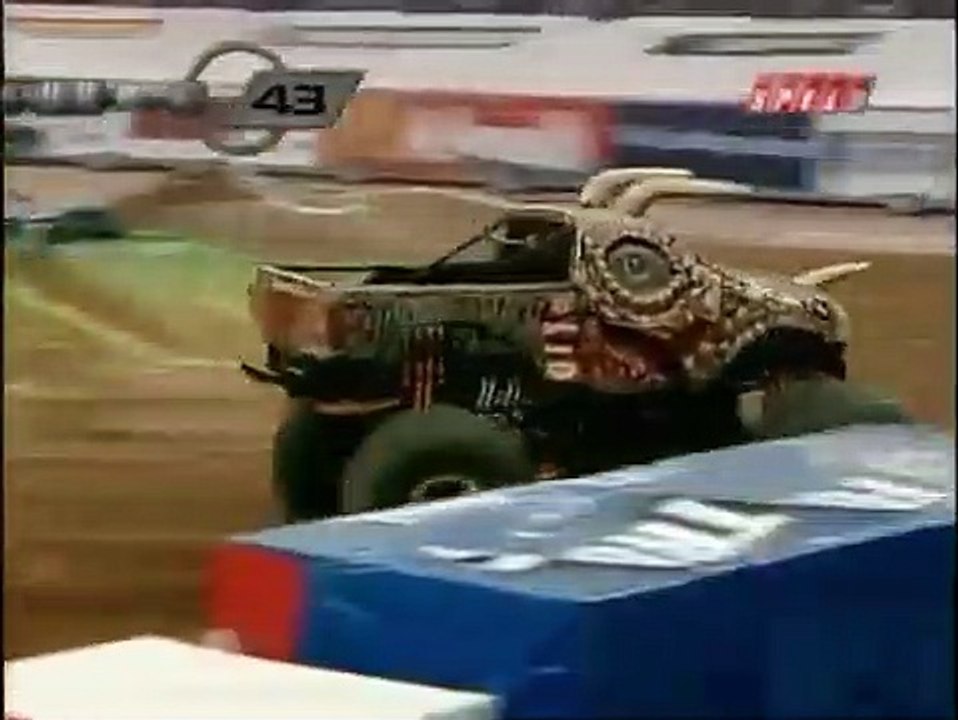 Monster Jam | Jurassic Attack Houston 2006 [Show 3]