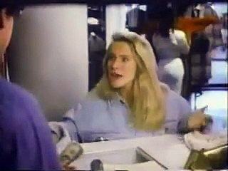 L'Amour ne s'achète pas Bande-annonce (EN)