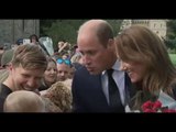 Le geste touchant de Kate alors que le prince William fait adorablement des grimaces à bébé dans la