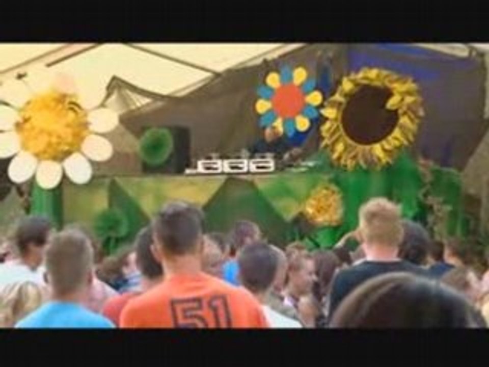 DEFQON1 2006 PART 8