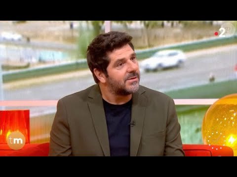VIDEO Patrick Fiori débarque à l'arrache dans Télématin : le chanteur victime d'une étonnante mé