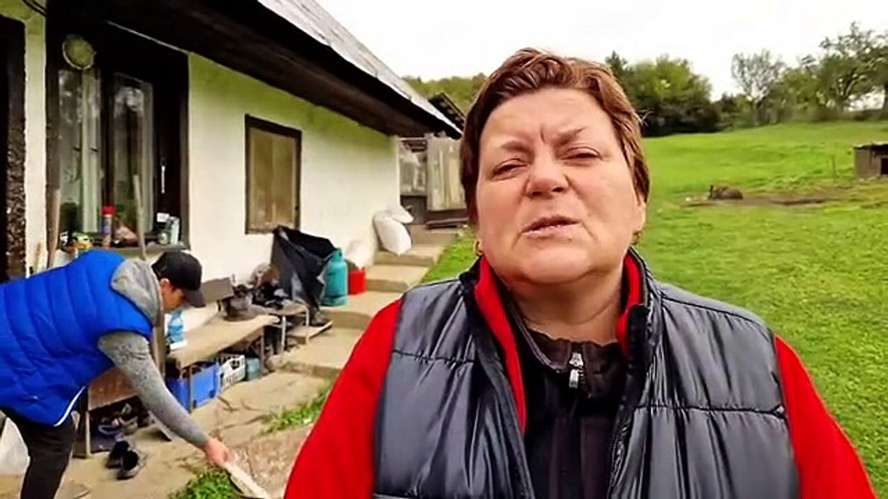 ZÁZNAM: Ďapalovce: V obci rátajú škody po zemetrasení, zasiahnuté sú viaceré domy