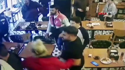 La bagarre qui a éclaté dans le café de Pendik a été renvoyée au palais de justice