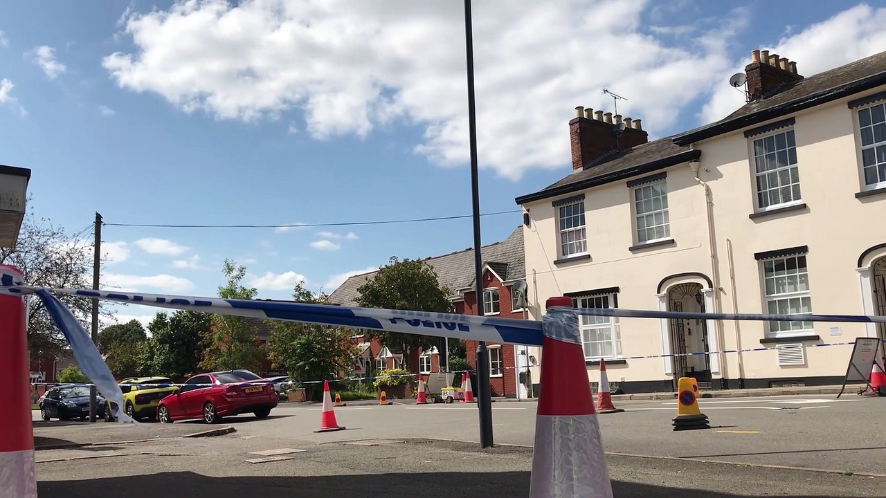 Police at scene of shooting in Leamington