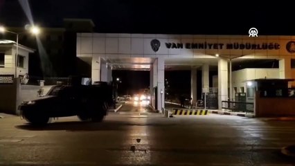 Van'da bir kişinin silahla öldürülmesiyle ilgili yakalanan 2 zanlı tutuklandı