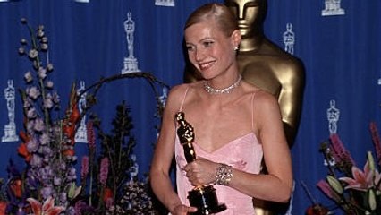 Gwyneth Paltrow Utiliza Su Oscar Como Cuña Para La Puerta De Su Casa