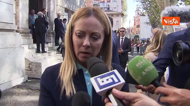 Meloni alla Sinagoga di Roma: Difenderemo cittadini da ogni forma di antisemitismo