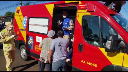 Colisão na esquina da Escola Nossa Senhora da Salete, no Brasmadeira, preocupa pais pela falta de sinalização