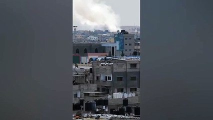 Israël a frappé la zone autour de la porte frontière de Rafah dans la bande de Gaza