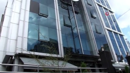 Ataşehir'de Polikliniğe Silahlı Saldırı