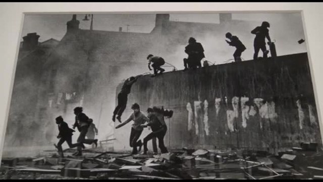 Il Palaexpo celebra Don McCullin: le foto dal Vietnam ai paesaggi