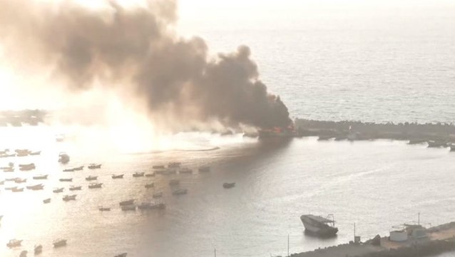 Gaza City harbour bombed by Israeli missiles