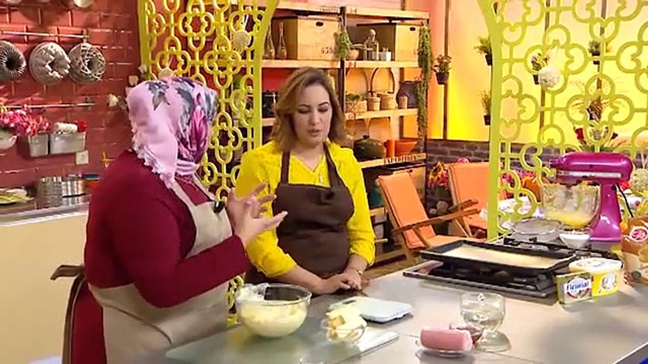 Le fraisier  (Tarte aux fraises) _  الفريزي