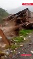 La madrugada del domingo 8 de octubre una intensa lluvia en el norte de La Paz, provocó una riada que se llevó varias casas y dejó 20 familias afectadas en la comunidad de El Choro, misma que está ubicada en el municipio yungueño de Caranavi.