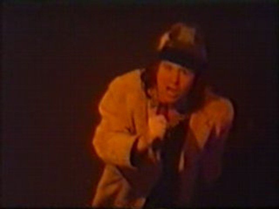 Simple Minds-She's a River (Eiffel Tower)