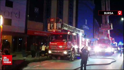 Bursa'da mobilya imalathanesinde çıkan yangın korkuttu