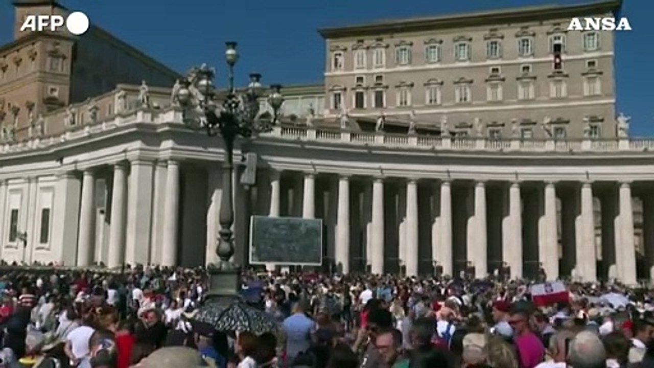 Il Papa: "Basta scontri in Israele, la guerra e' sempre una sconfitta"