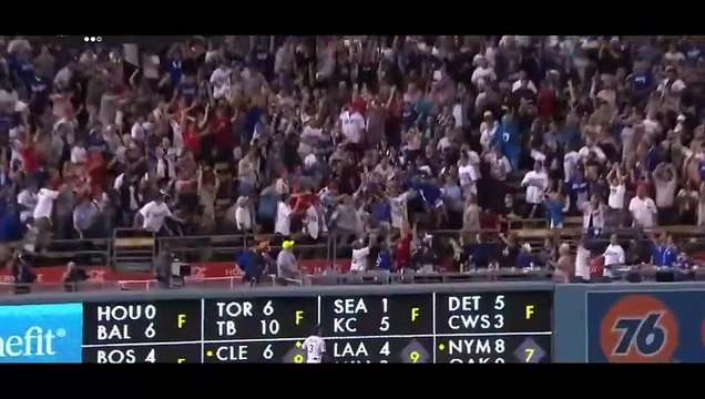 Albert Pujols became 700 home run club historical moment,,アルバート・プホルス MLB通算700号ホームラン 大谷翔平の元チームメイト,