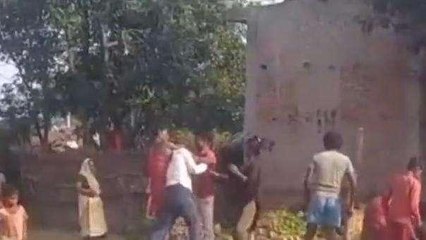 लखीमपुर: जमीनी विवाद को लेकर दो पक्षों में हुई जमकर मारपीट, चले लाठी-डंडे