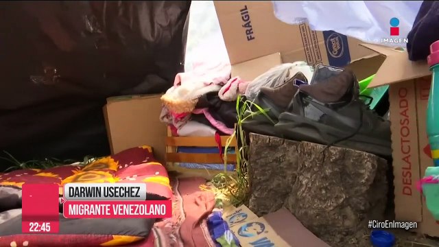Entre carpas y baños improvisados, migrantes viven en las afueras de la Parroquia de la Santa Cruz en GAM