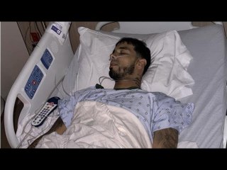 El cantante Anuel AA, operado de urgencia "a vida o mu3rte": así se encuentra ahora