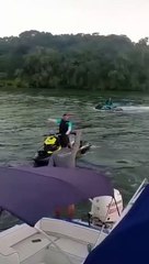 Comment mettre fin à une fête illégale avec un jetski... efficace