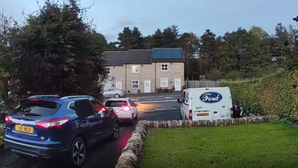 Woman gives her sister-in-law the jumpscare of a lifetime *Hilarious Video*