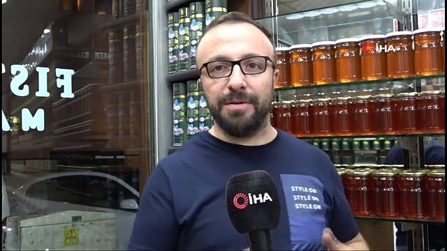 Siirt Fıstığı Tezgahta Yerini Aldı