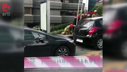 Kaldırım çöktü, kadın içine düştü
