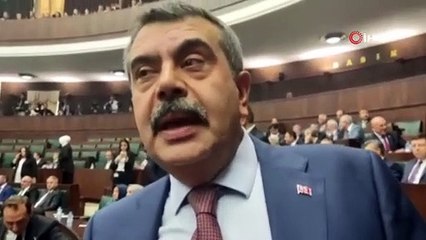 Bakan açıkladı; eğitimde ara tatiller kalkıyor