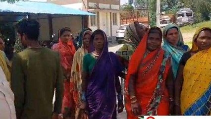 सिवनी: अचानक अवैध शराब ले थाने पहुंची महिलाएं,जमकर किया बबाल