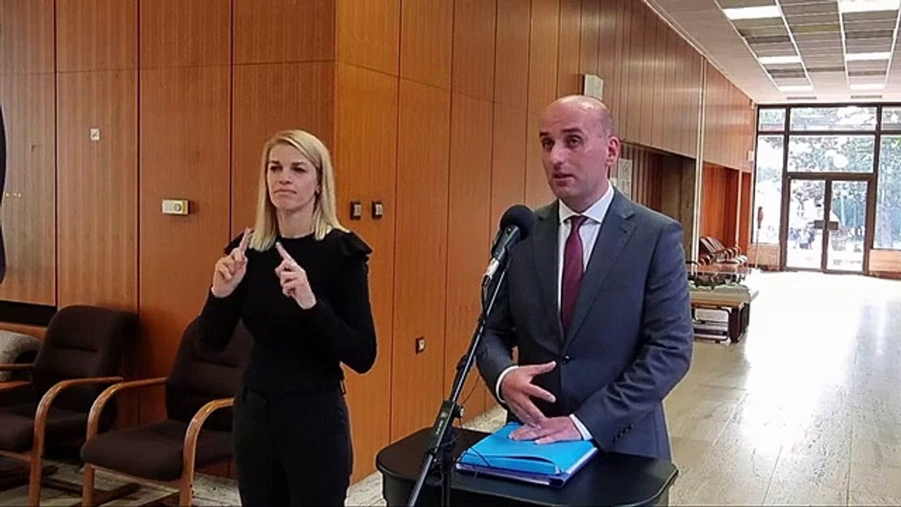 ZÁZNAM: M.Horváth: Ak sa prijmú málo razantné opatrenia, zadlženosť bude prudko narasta