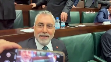 Les retraités actifs ont été exclus du champ d'application des primes