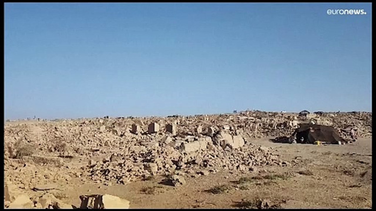 أفغانستان تخفض حصيلة ضحايا زلزال هرات إلى ألف قتيل