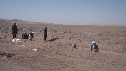 Des milliers d'Afghans dans le froid après le séisme meurtrier