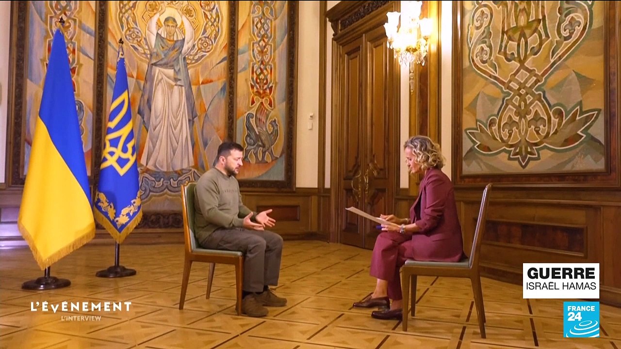 Volodymyr Zelensky apporte son soutien à Israël et accuse la Russie de soutenir le Hamas