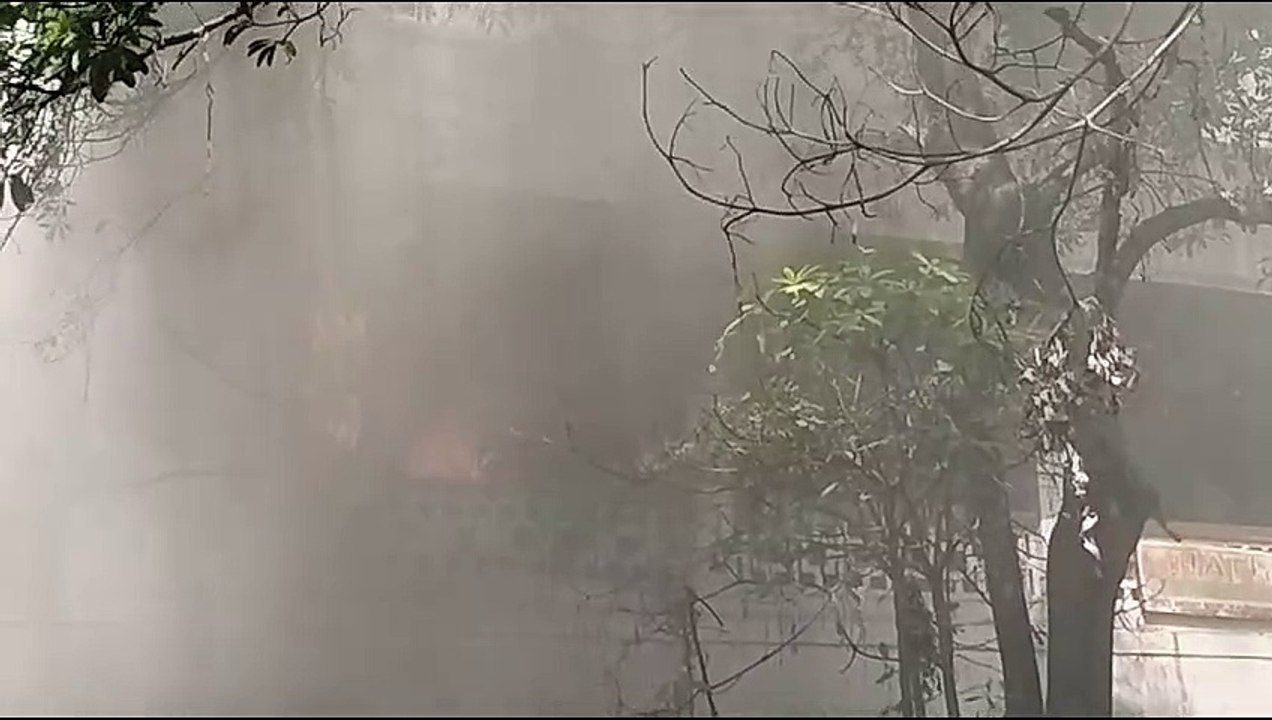 रीगल टॉकीज के बंद रेस्टोरेंट में लगी आग, दमकल ने पाया काबू