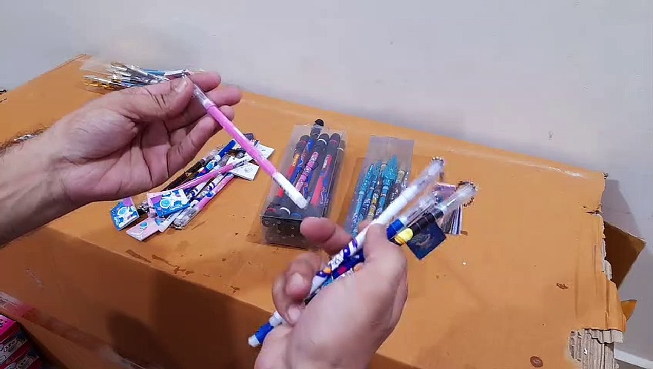 Unboxing and Review of Fancy Gel Ink Pens Cute Fancy Ballpoint Pens Black Fine Point Pen for Office Stationary School Supplies