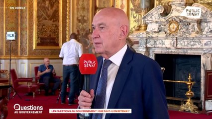 "Pas la peine de dissoudre les Insoumis, ils sont en train de s'auto-dissoudre pour Claude Malhuret
