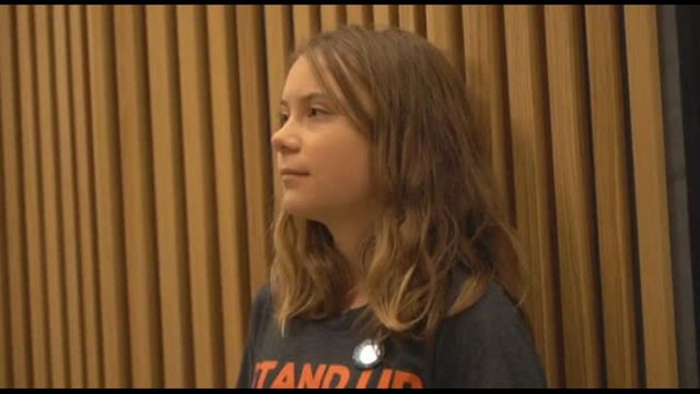 Greta Thunberg in tribunale, multata per blocco del porto
