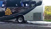 Gravíssima colisão entre carreta e ônibus deixa um morto e 24 feridos na BR-369