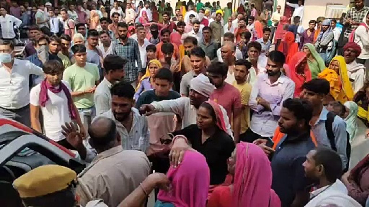 जमीन विवाद को लेकर एक ही परिवार के दो गुटों में...